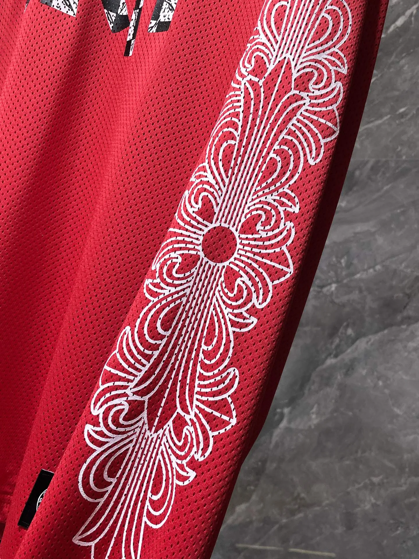 P216 Chrome Hearts 25ss customized version of high gram weight uniform fabric Chrome Mattyboy official website limited flower arm ice hockey uniform counter synchronization 1:1 replica version Recommended color: red. Size: S, M, L, XL